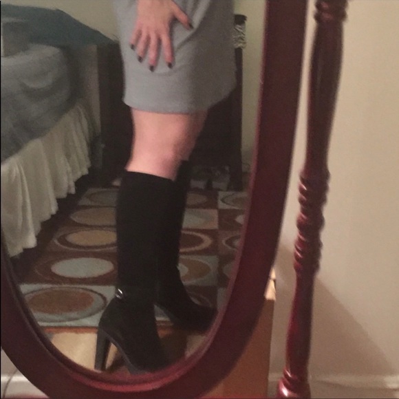 La canadienne morisette platform heel boots 7.5 black suede boots - Picture 2 of 3